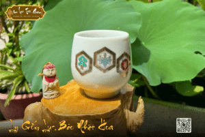 Ly Gom Luc Bao Nhat Hoa 1